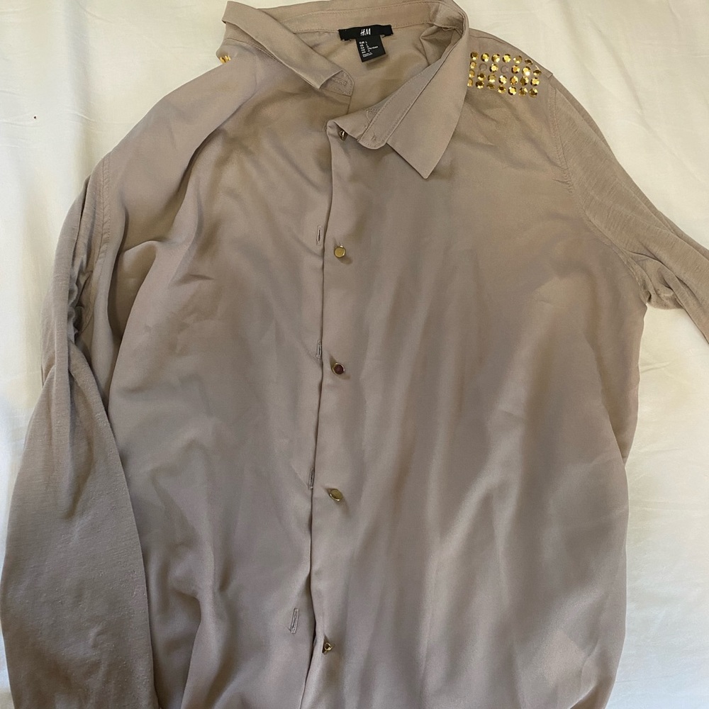 2 Womens large blouses